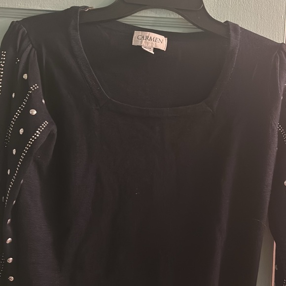 Long sleeve top with beaded sleeves - Picture 2 of 5